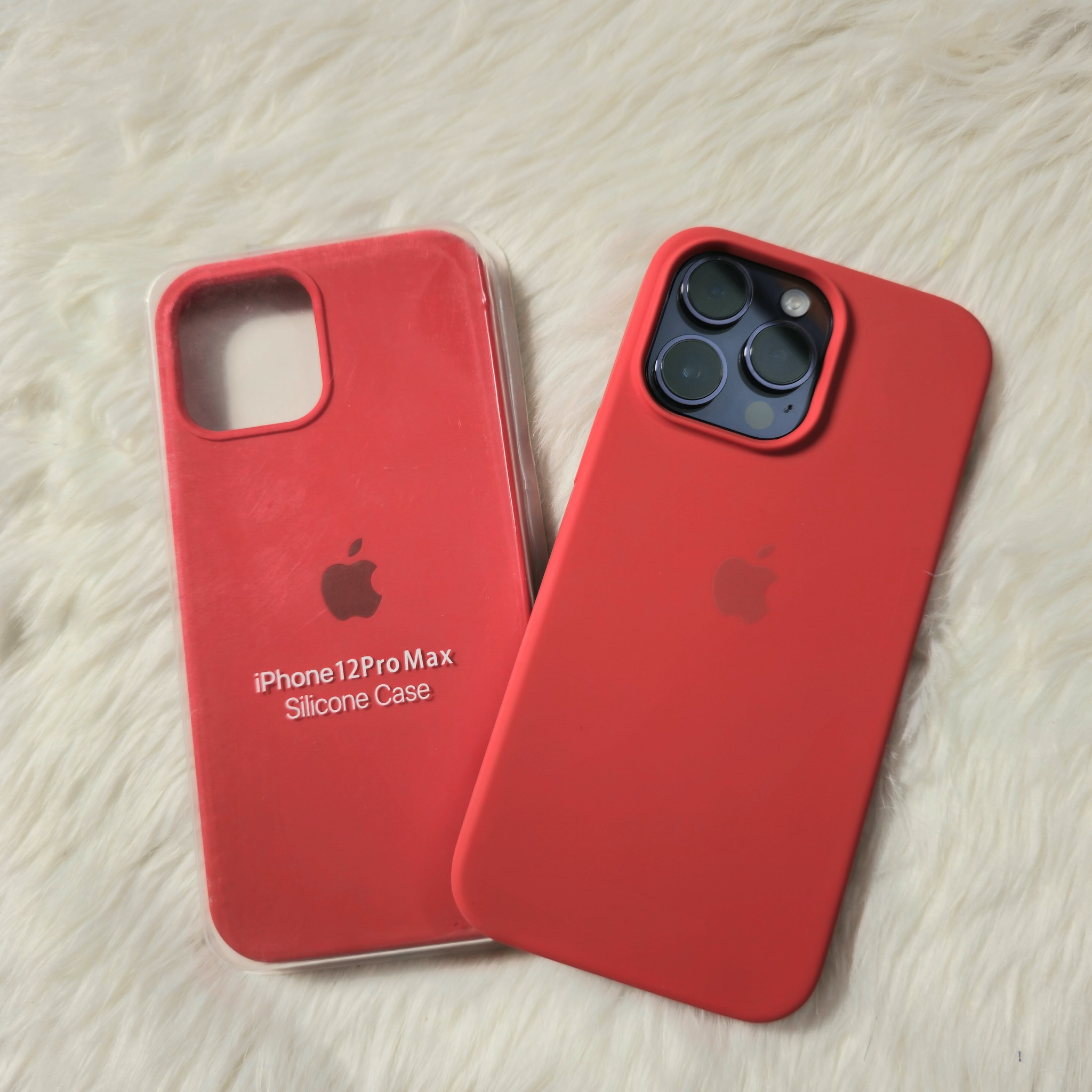 For Iphone 14 / Iphone 14 Plus / Iphone 14 Pro / Iphone 14 Pro Max Luxury Silicone Protect Back Cover Soft Case - Camera (Red Colour)