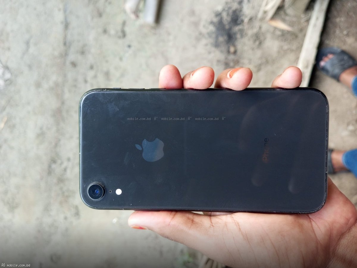 Apple i phone xr