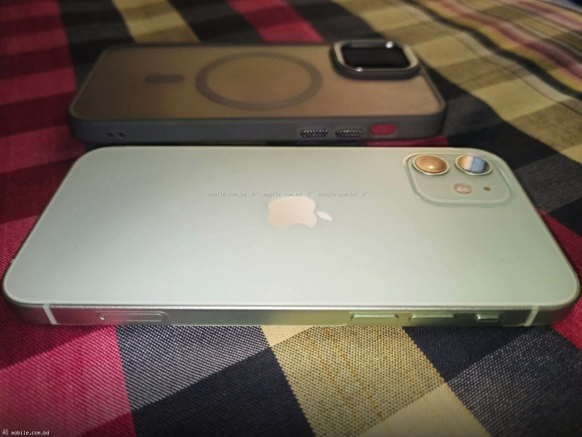 Apple i phone 12